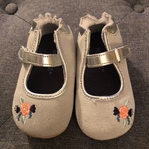 Silver and Gray Floral Robeez soft sole shoes